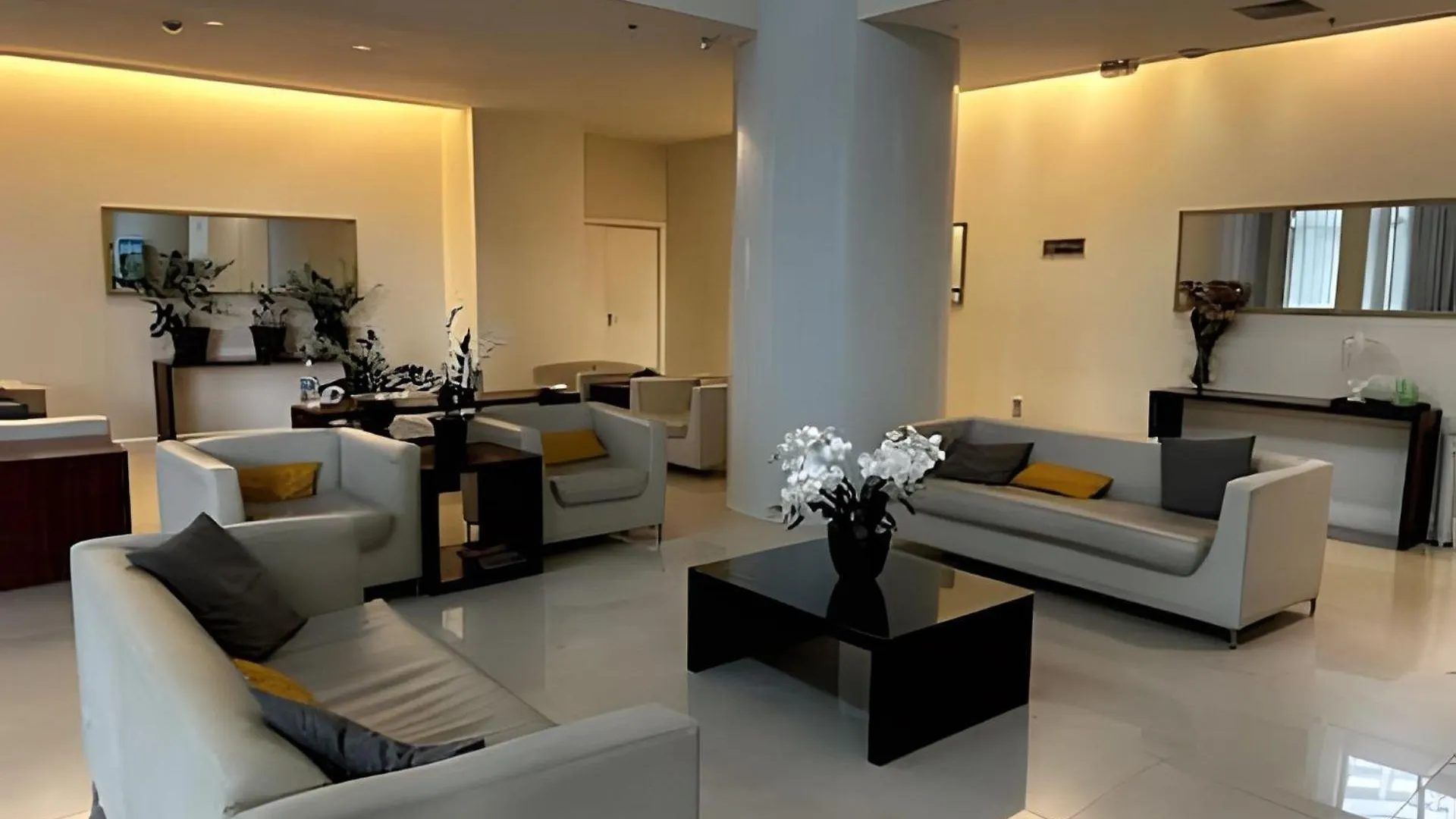 Saint Moritz Com Vista Espetacular De Brasilia Apartment